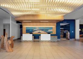 SpringHill Suites by Marriott Oceanside Beach 3