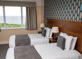 Commodore Hotel by Greene King Inns 2