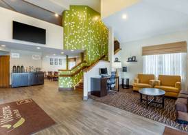 Sleep Inn near Great Lakes Naval Base 4