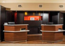 Courtyard by Marriott Erie Ambassador Conference Center 4