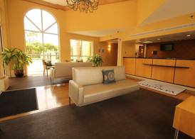 La Quinta by Wyndham West Palm Beach Airport 3