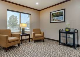 Comfort Inn & Suites 5