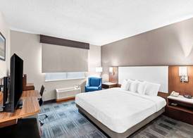 Best Western Ottumwa Inn & Suites 4