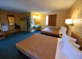 Blue Water Beachfront Hotel & Waterpark 5