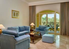 Mövenpick Cairo Media City 5