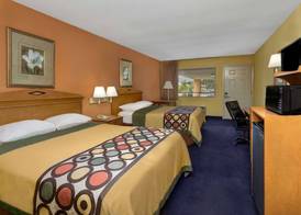 Super 8 by Wyndham Breaux Bridge 4