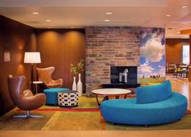 Fairfield Inn and Suites by Marriott Monaca 2