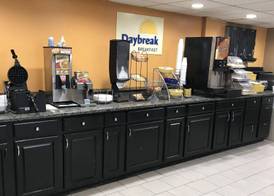 Days Inn by Wyndham Fort Wright Cincinnati Area 4