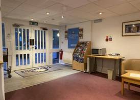 Days Inn by Wyndham Michaelwood M5 5