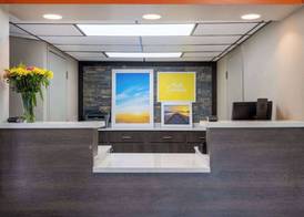 Days Inn by Wyndham Clemson 2