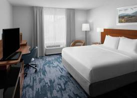 Fairfield Inn by Marriott Santa Clarita Valencia 5