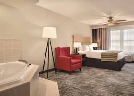 Country Inn & Suites by Radisson, Galena, IL 5
