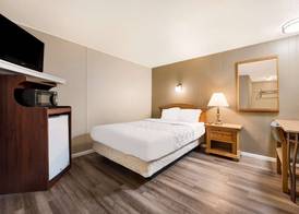Rodeway Inn La Crosse 4