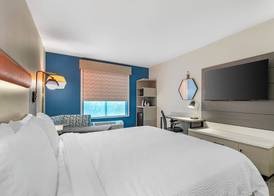 Holiday Inn Express & Suites CLEMSON - UNIV AREA by IHG 5