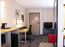 Country Inn & Suites by Radisson, Carlisle, PA 3