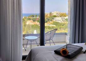 Oinolithos Luxury Villas 4
