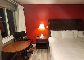Nashoba Valley Inn & Suites 3