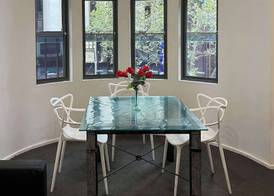 Comfort Apartments on Elizabeth 5