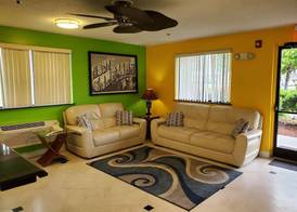 Coastal Inn & Suites 4