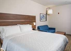 Holiday Inn Express SAN CLEMENTE N – BEACH AREA by IHG 4