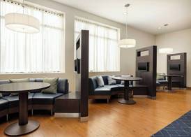 Courtyard by Marriott Montvale 2