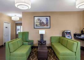 Comfort Inn Gurnee near Six Flags 2