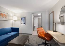 Holiday Inn Express SAVANNAH AIRPORT by IHG 4