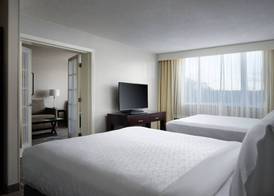 Holiday Inn & Suites MARLBOROUGH by IHG 5