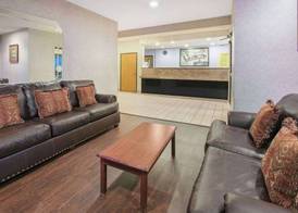 Super 8 by Wyndham Garland North Dallas Area 2