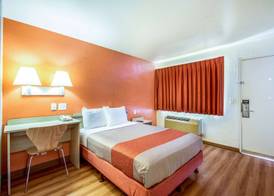 Motel 6-Youngtown, AZ - Phoenix - Sun City 5