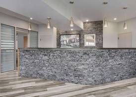 Super 8 by Wyndham Windsor/Dougall 3