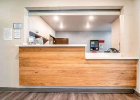 WoodSpring Suites Naples West 3