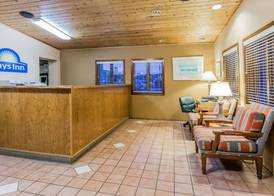 Days Inn by Wyndham West Allis/Milwaukee 3