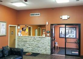 Super 8 by Wyndham Bellefontaine 5