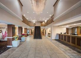 Quality Inn & Suites Cincinnati I-275 3
