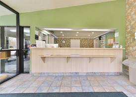 Mentor Home Inn 4