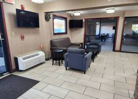 Quality Inn Middleburg Heights near Cleveland Airport 2