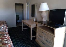 Budget Lodge of Mount Dora 5