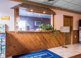 Rodeway Inn Bellows Falls 2