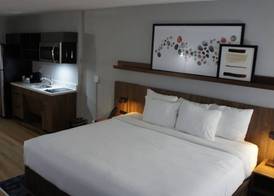 Hawthorn Extended Stay by Wyndham Knoxville 5