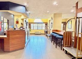 Microtel Inn & Suites by Wyndham New Braunfels I-35 5