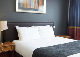 The Broughton Hotel by Greene King Inns 2