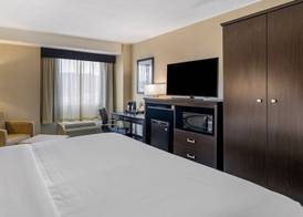 The Capitol Hotel 4