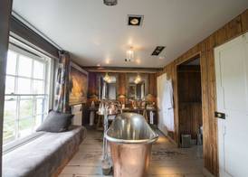 The Five Bells Inn Brabourne 4