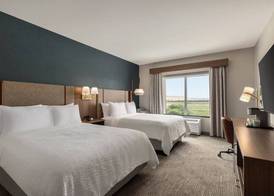Holiday Inn & Suites Commerce City - Denver Airport by IHG 4