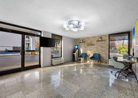 Days Inn by Wyndham Raleigh Midtown 3