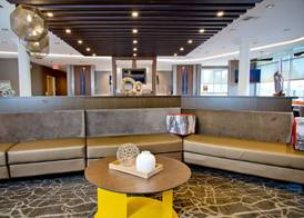 SpringHill Suites by Marriott West Sacramento 4
