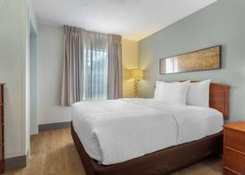 MainStay Suites Tampa Moffitt-USF 5