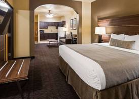 Best Western Plus Hill Country Suites 5