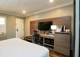 Americas Best Value Inn, Antioch 5